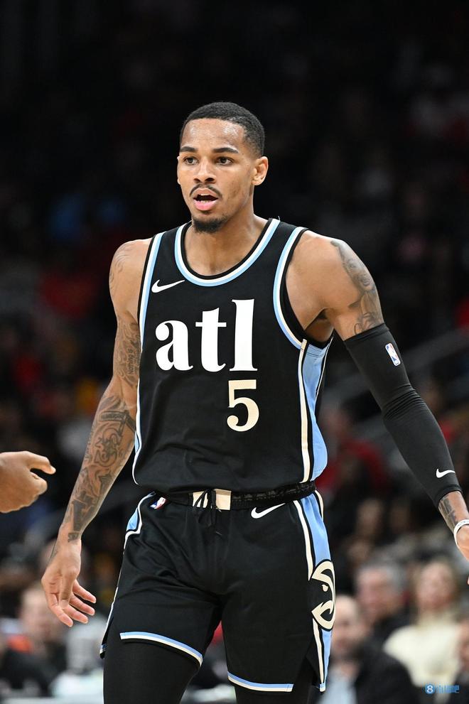 德尔所取代 德尔所取代