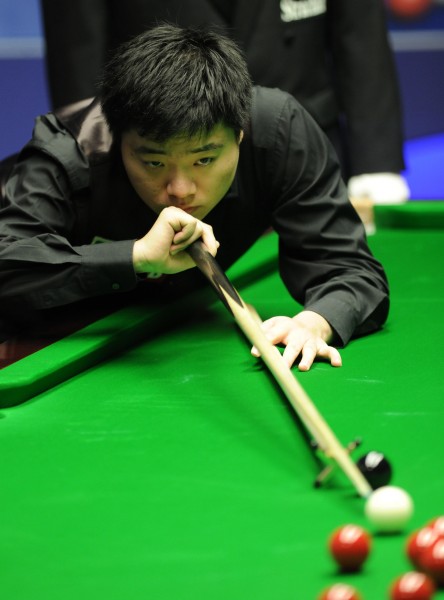 皇马只能放 皇马只能放