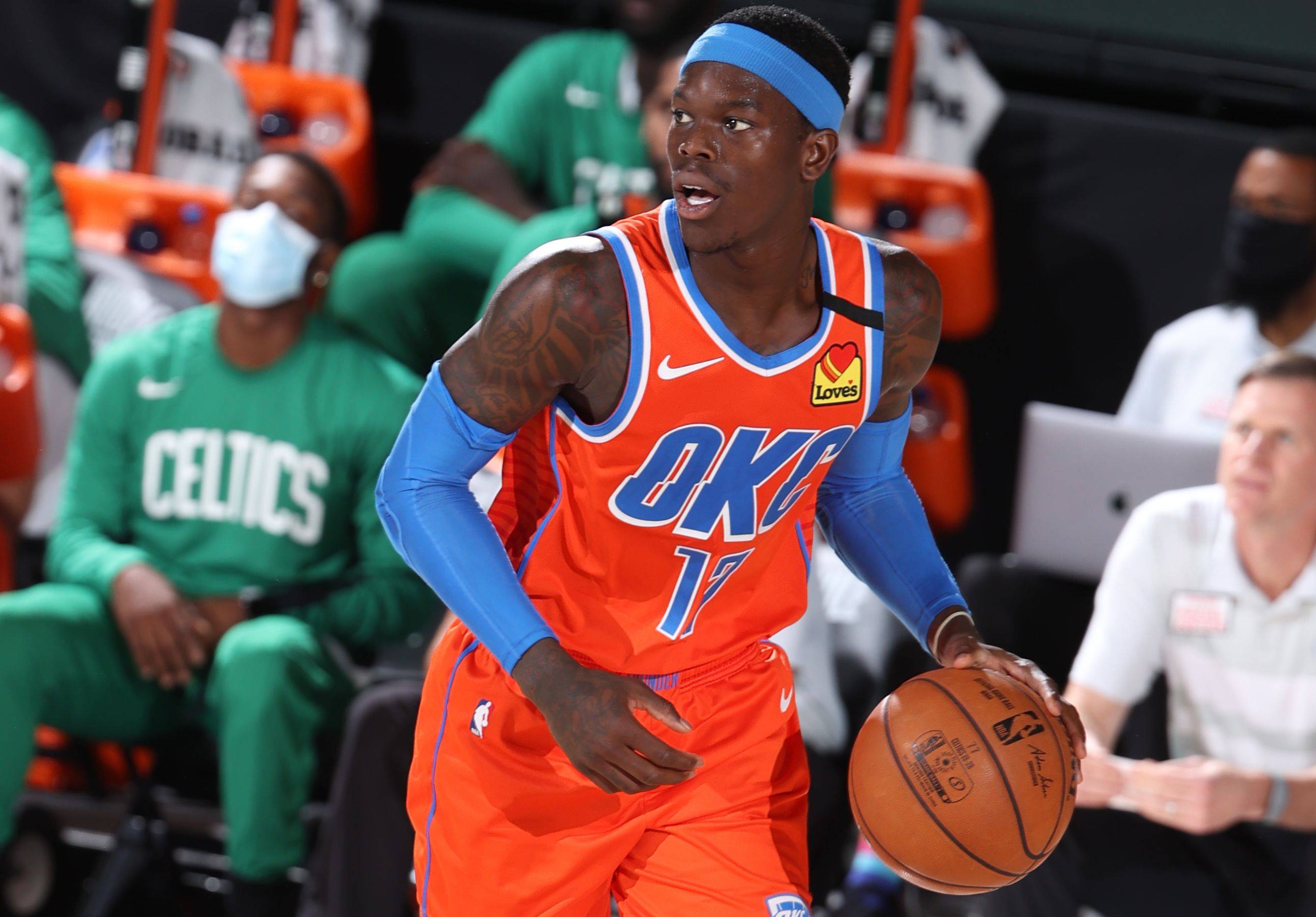 保持在第一 保持在第一