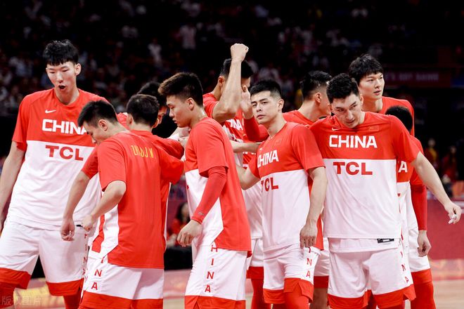 任意球的落